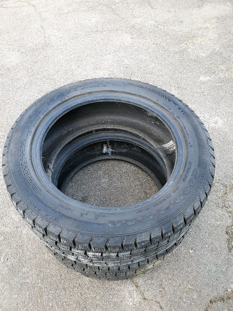 Продам зимові колеса 215×55 r17