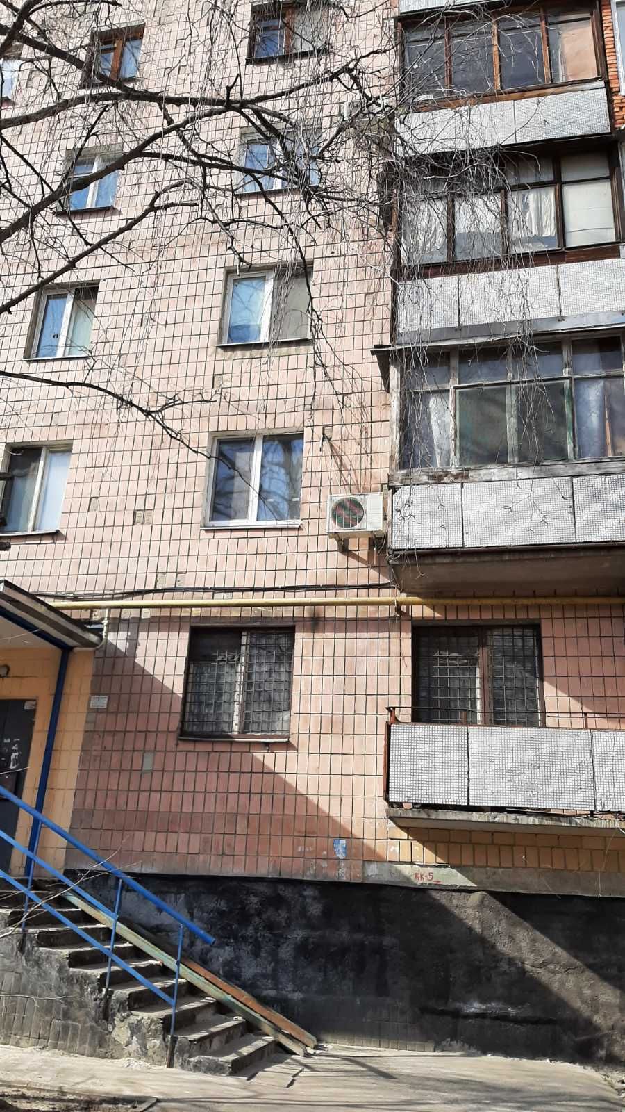 Продам квартиру 2 кім.Гагарина 38 ,5/9, чудовий стан 31500у.е. Q