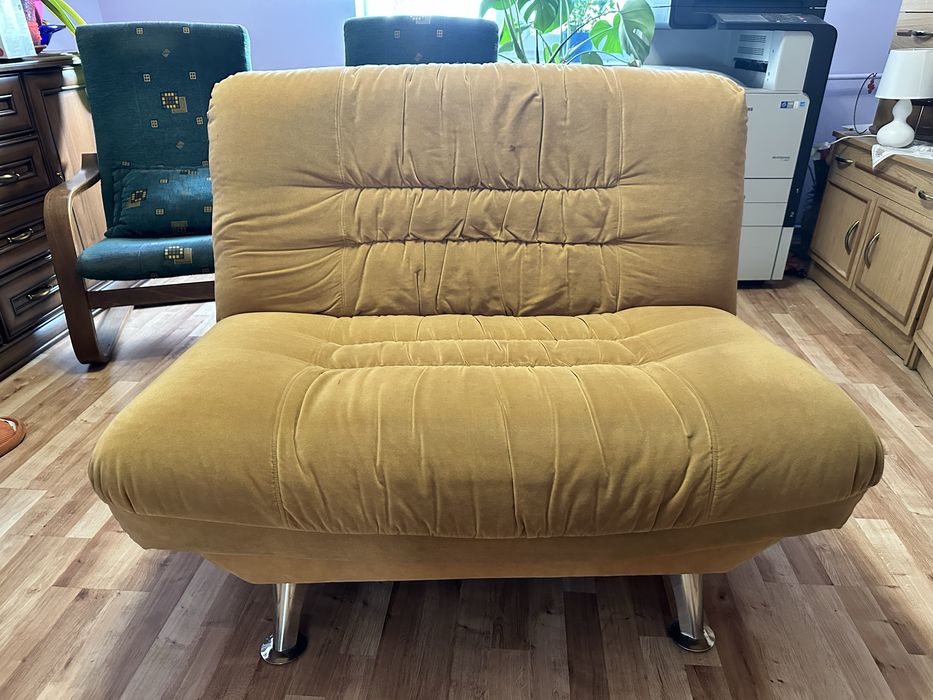 Dwa fotele na sprzedaż