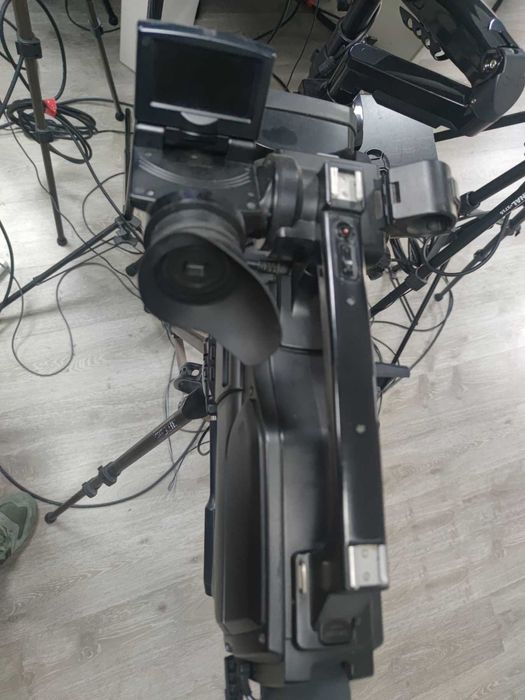 Відео камера професійна Sony  HVR-HD1000E