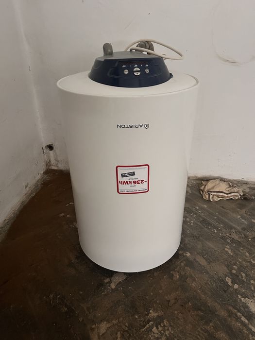 Podgrzewacz wody Ariston Blu Eco Evo 80L – stan bardzo dobry