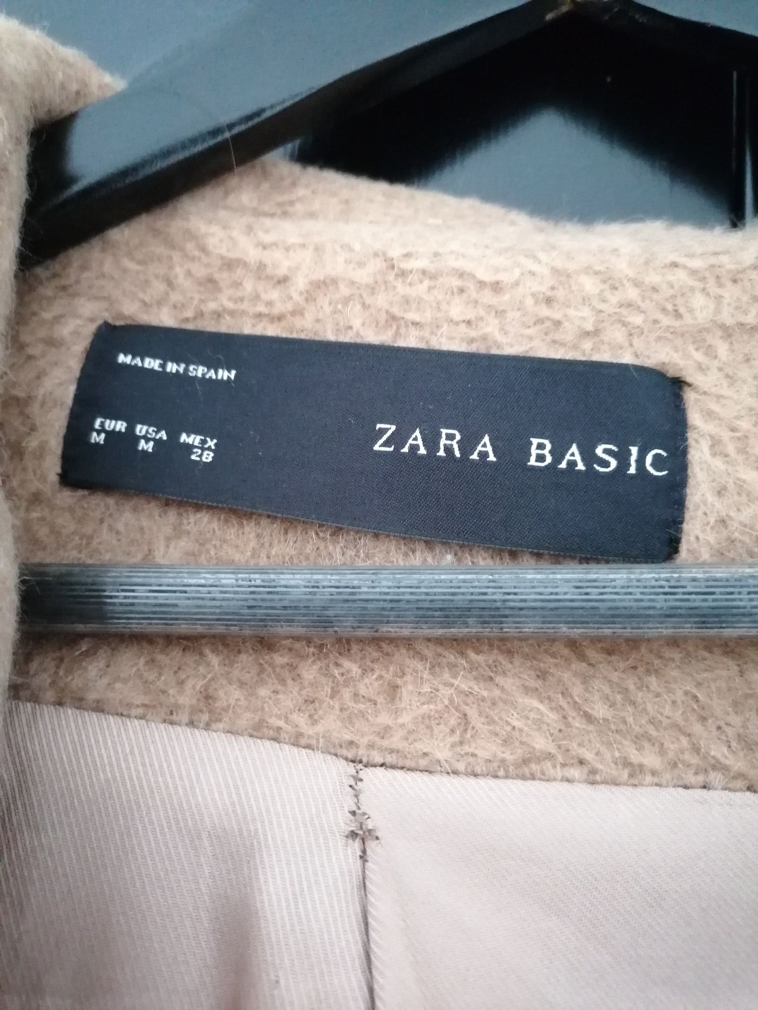 Cacaso Zara com capuz