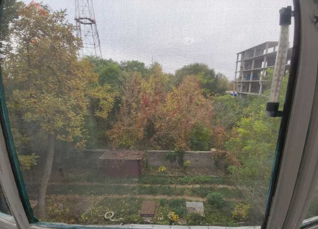 Продам 2к квартиру на пр. Пилипа Орлика