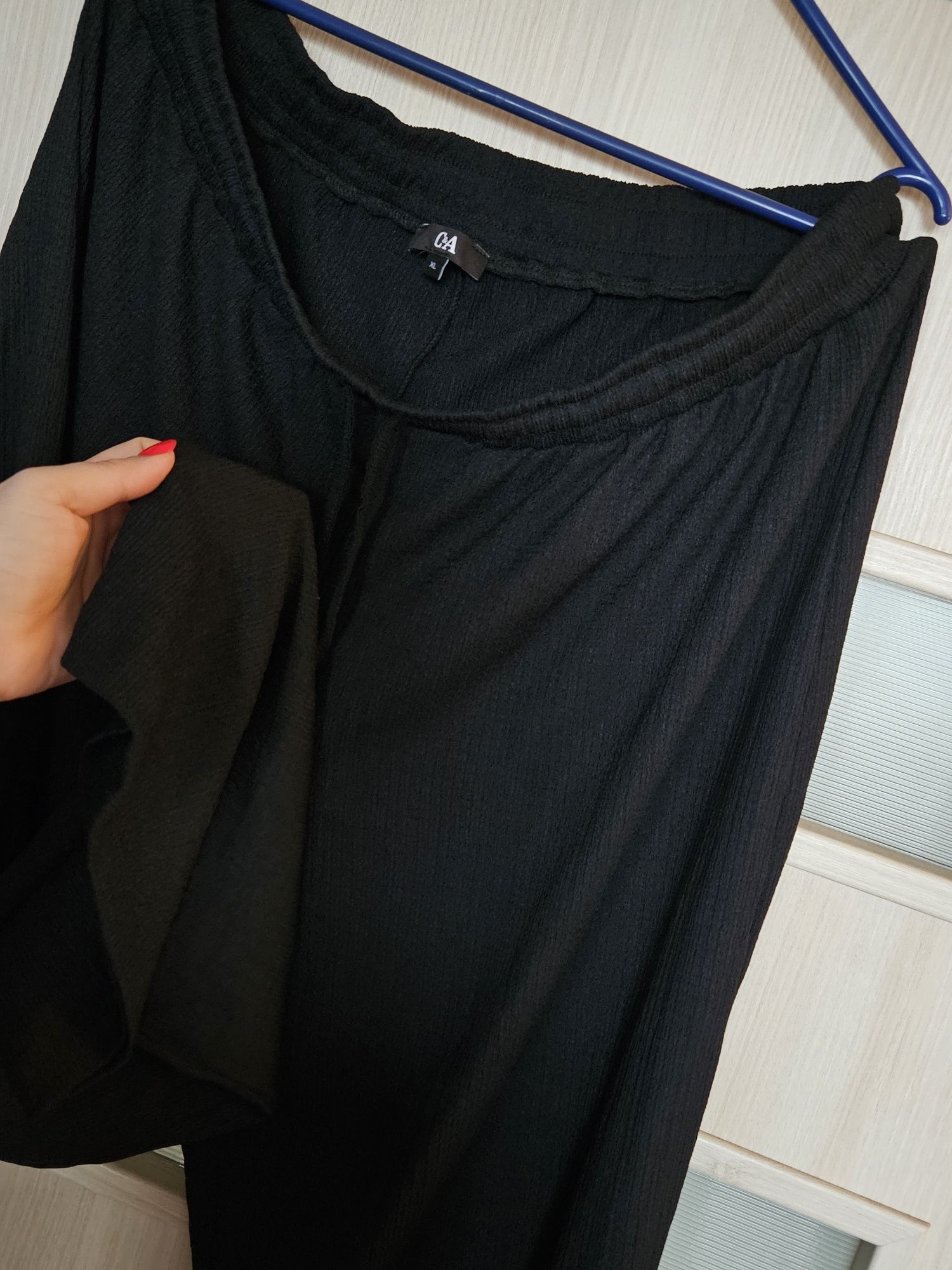 Czarne letnie spodnie C&A XL