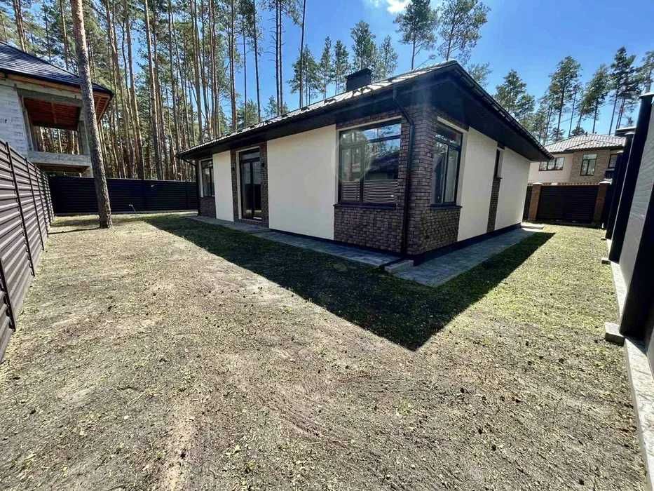 Одноповерховий цегляний, утеплений будинок в Лісовій Бучі.