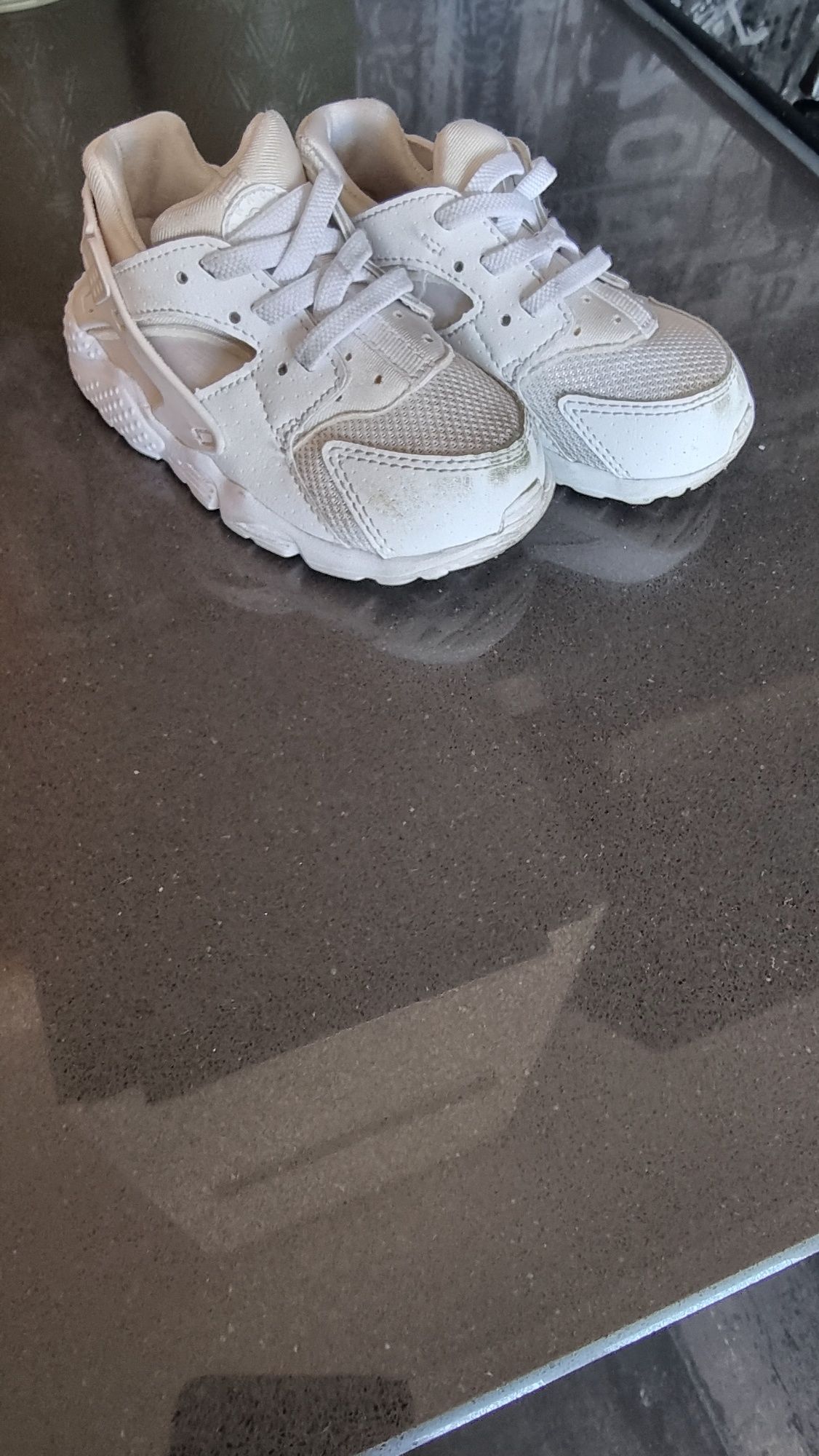 Nike criança Huarache 23