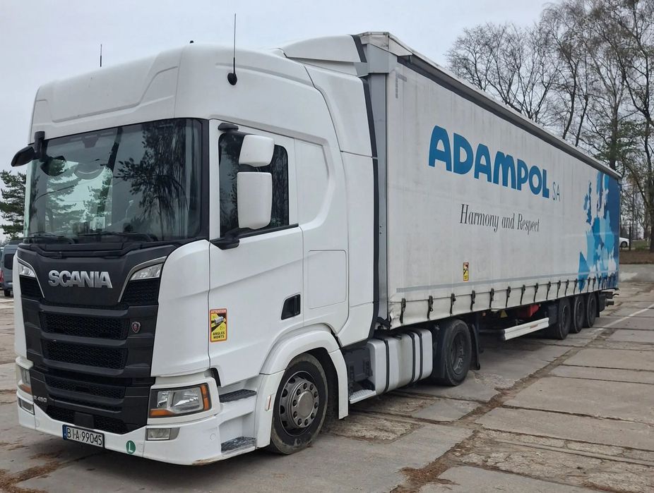 Scania R450  Scania R450 2019 z naczepą Kaessbohrer XS Maxima MEGA 2022