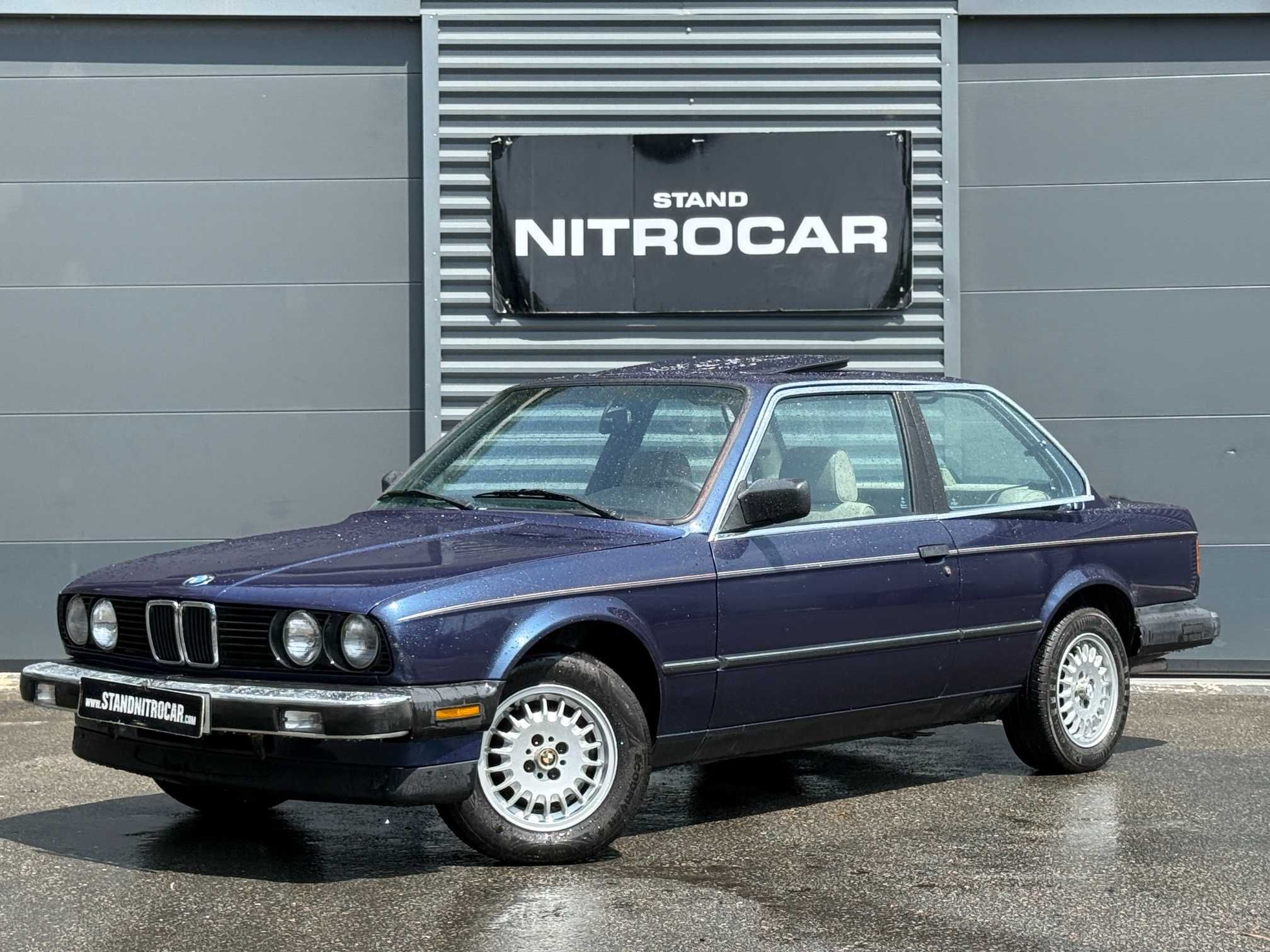 BMW SERIE 3 E30 325I COUPE CAIXA AUTOMÁTICA VERSÃO AMERICANA