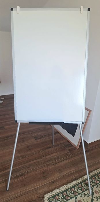 Quadro Q uadro Branco com Tripé – Excelente Estado