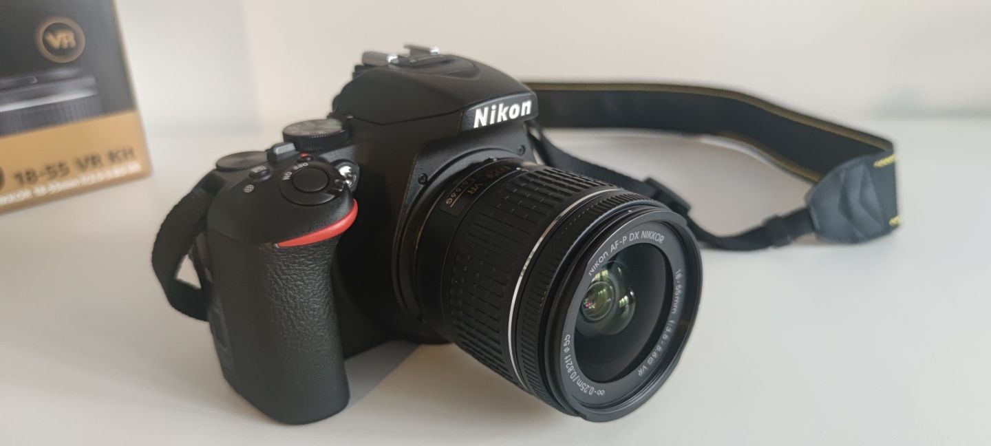 Nikon D5600 + NIKKOR AF-P DX 18-55mm