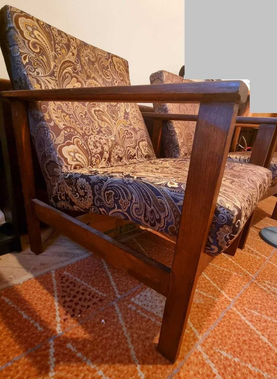 кресла ретро винтаж 70 - е  крепкие чистые  небольшие