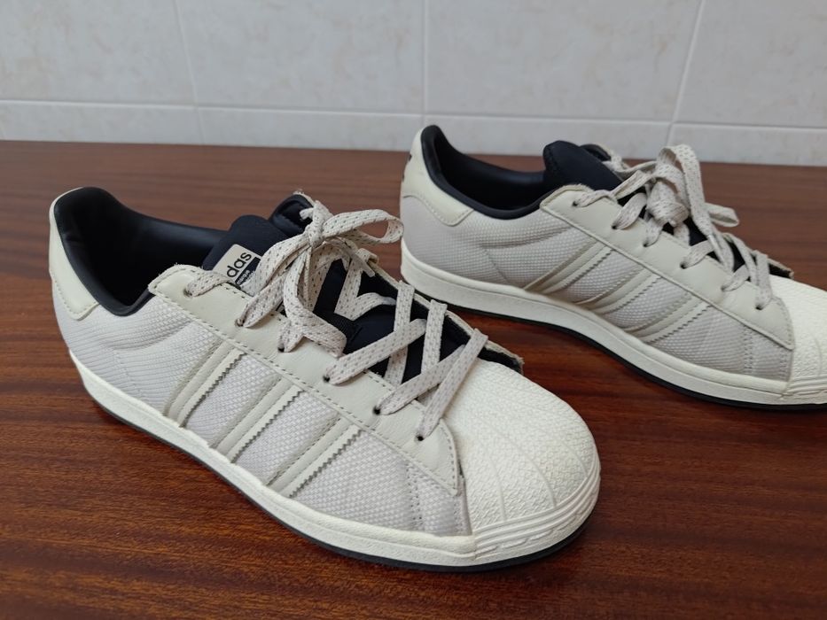 Adidas Superstar