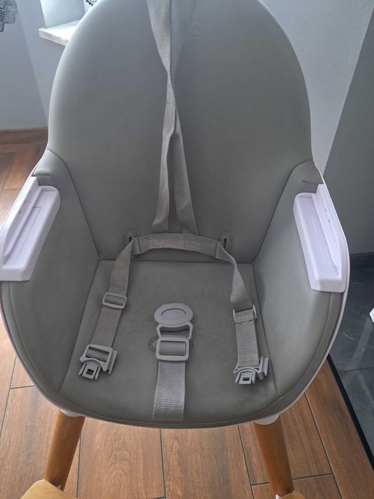 Krzesełko dla dziecka krzesełko do karmienia  Kinderkraft Fini