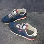 Sprzedam buty Levis 35