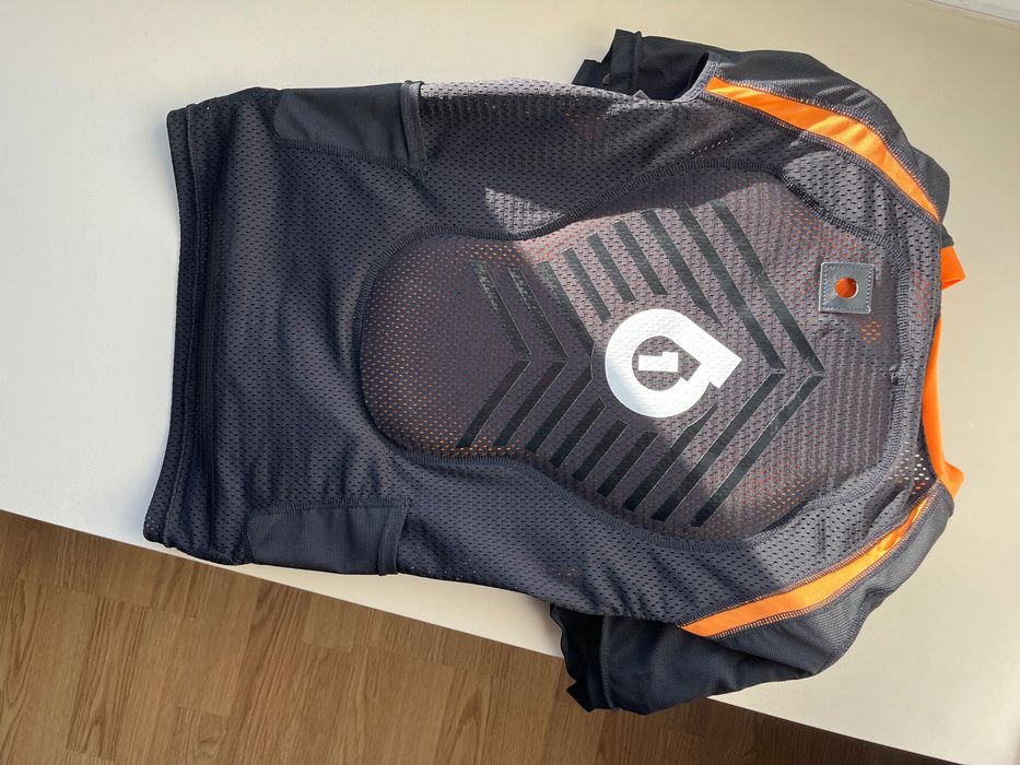 Zbroja SixSixOne 661 Evo Compression Short