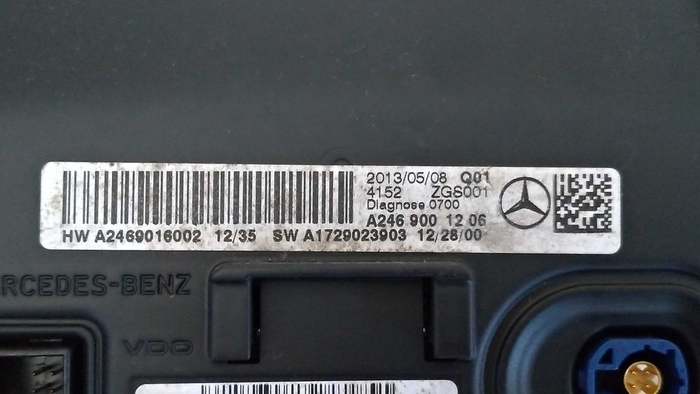 Display ecra original Mercedes Benz A180 (W176).