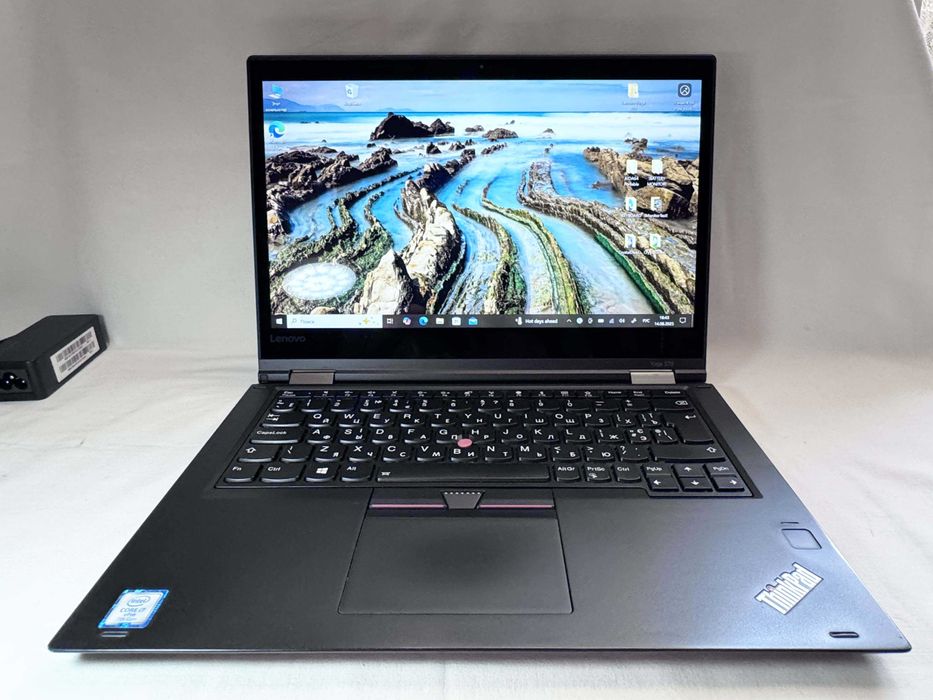 Lenovo Yoga 370 13.3" IPS,FHD,Multi-Touch/i7-7600U/8Gb SDRAM/256Gb SSD