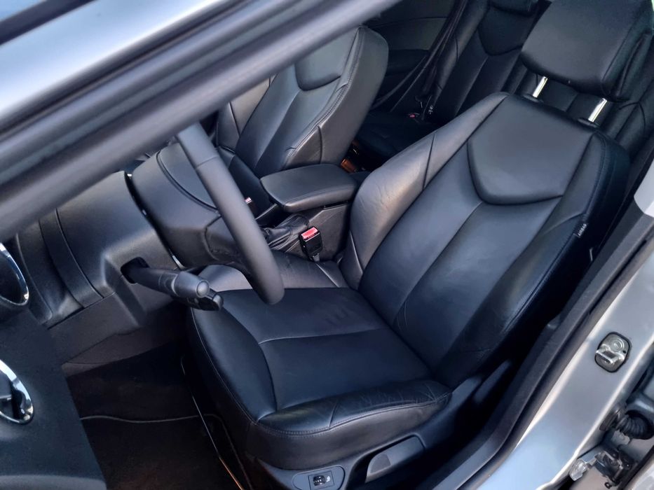 Peugeot 308/2.0HDI/136KM/Automat/7os./Skóra/Tempomat/z Niemiec