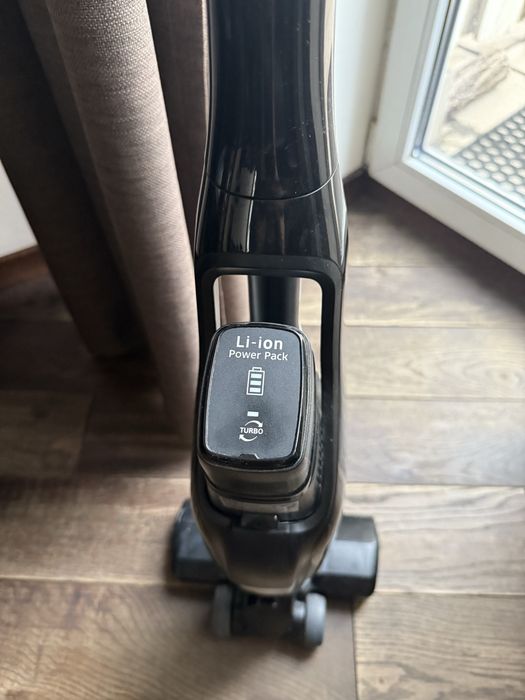 Пылесос 2в1 (вертикальный + ручной) Samsung