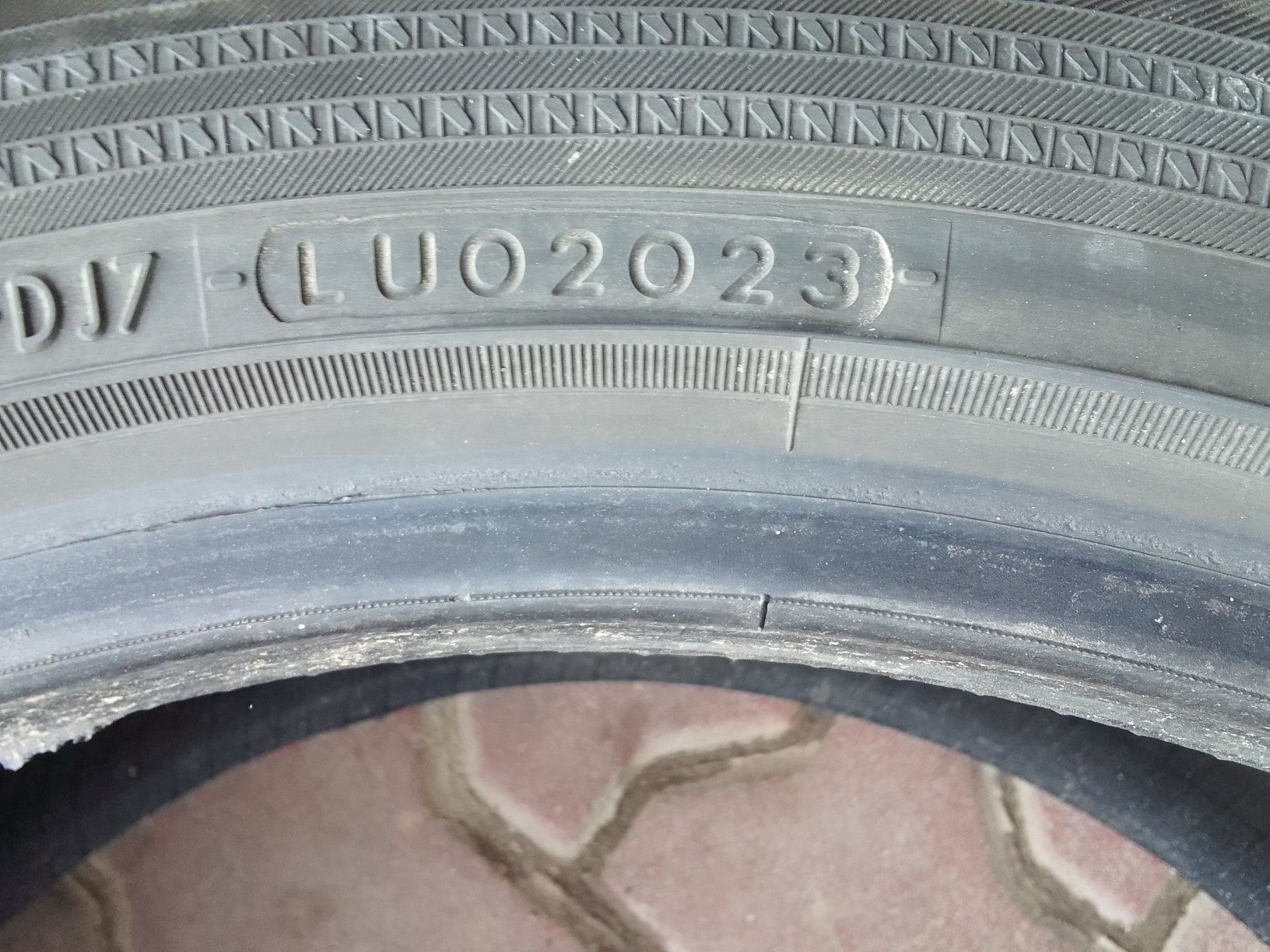 Opona zimowa 225/45r18 YOKOHAMA 2023r 6mm