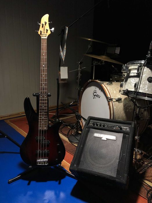 Gitara basowa - Bass Yamaha N89 RBX170Y i wzmacniacz Behringer BXL 450