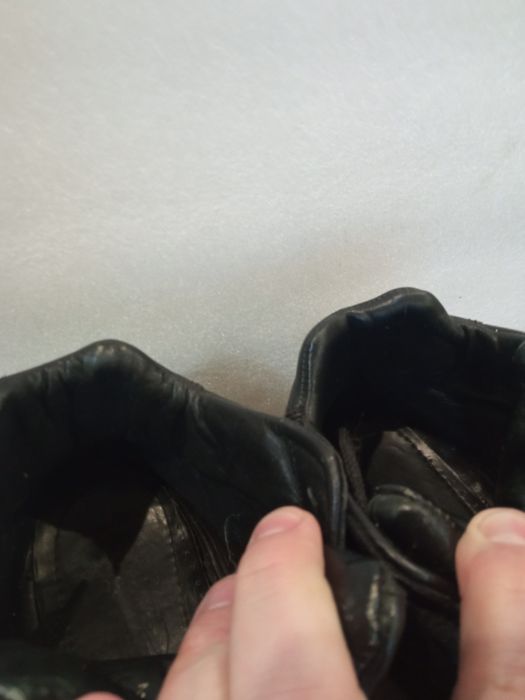 Продам кожаные демисезонные женские ботинки  Woodland ботинки