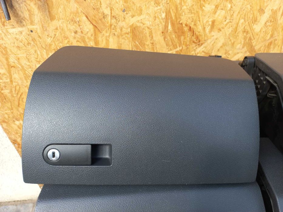 VW T5 T6 Т5 Т6 Gp Transporter Caravelle Бардачок в панель приладів