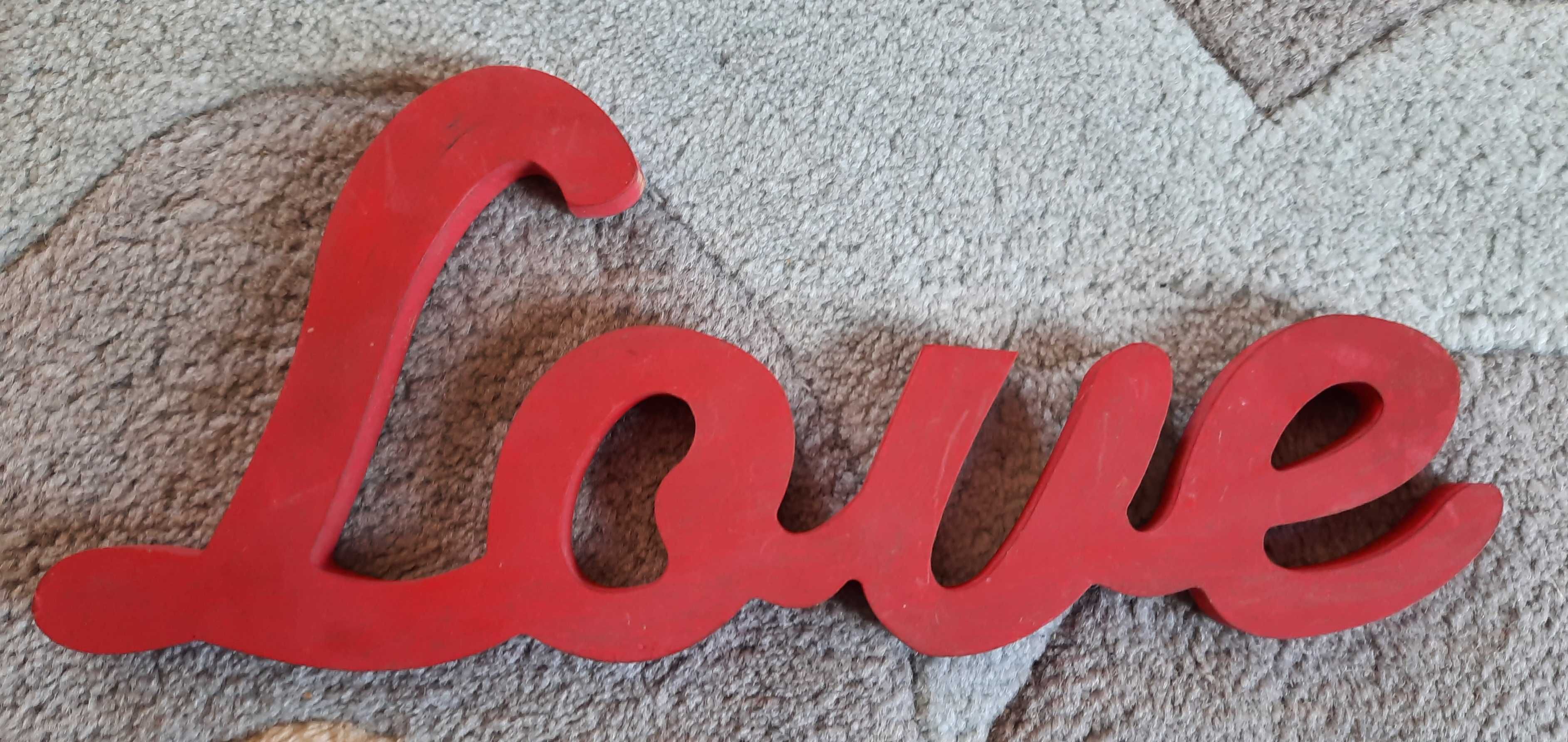 Napis "Love" do pomalowania przyklejenia powieszenia mdf