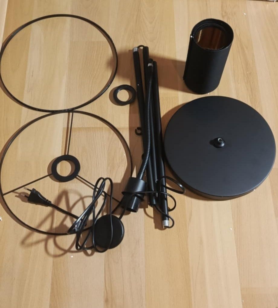 Lampa podłogowa NS-Lighting BK-Floorlamp