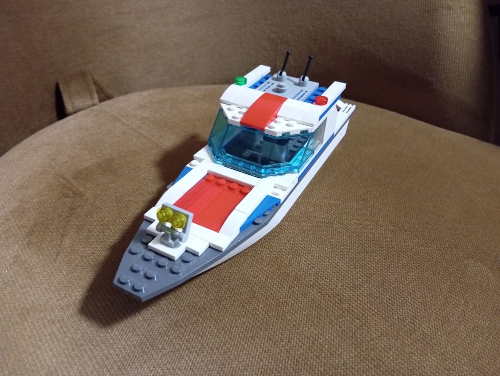 LEGO jacht statek