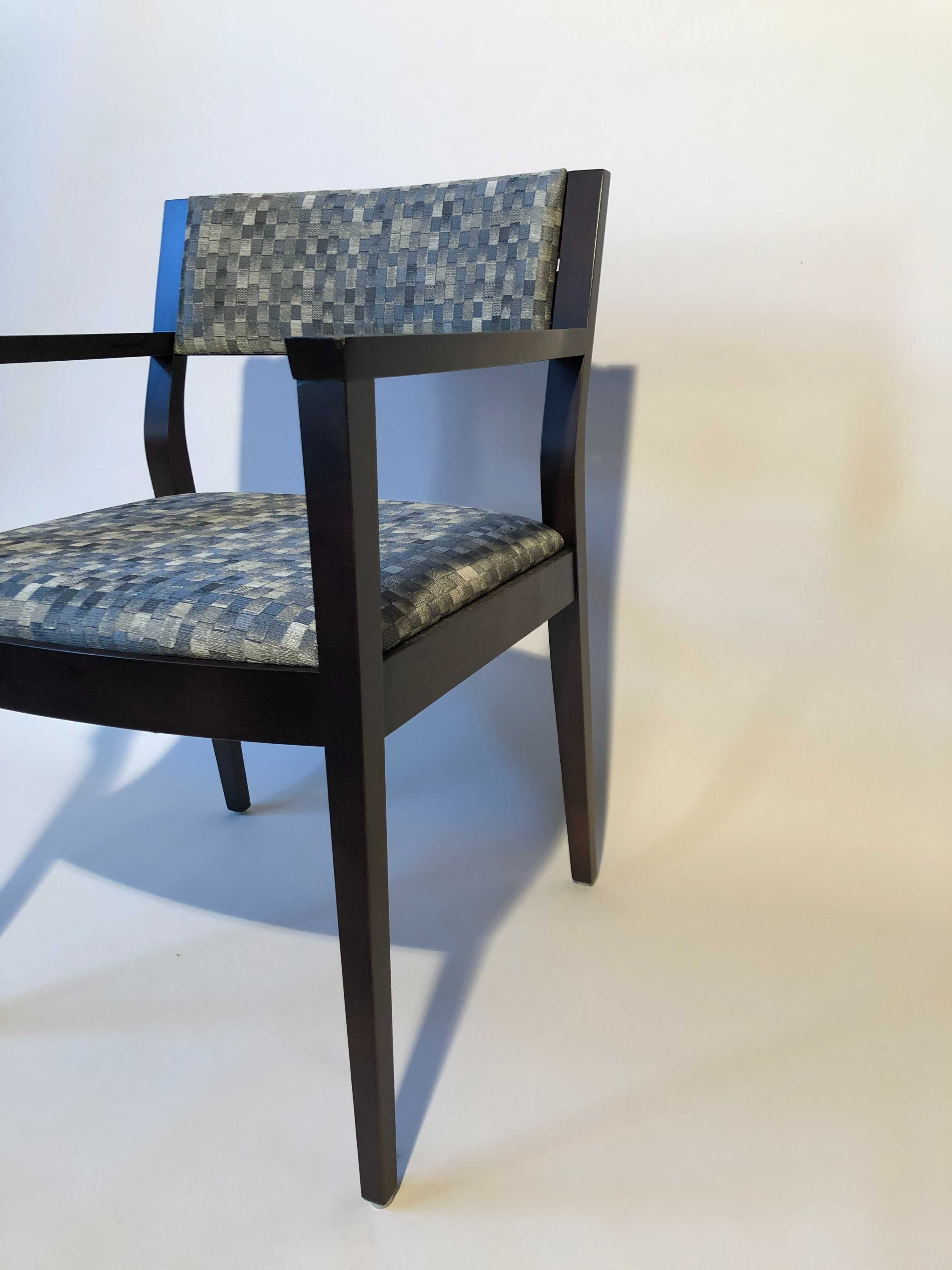 Krzeslo by Hickory Business Furniture (HBF) z North Carolina US