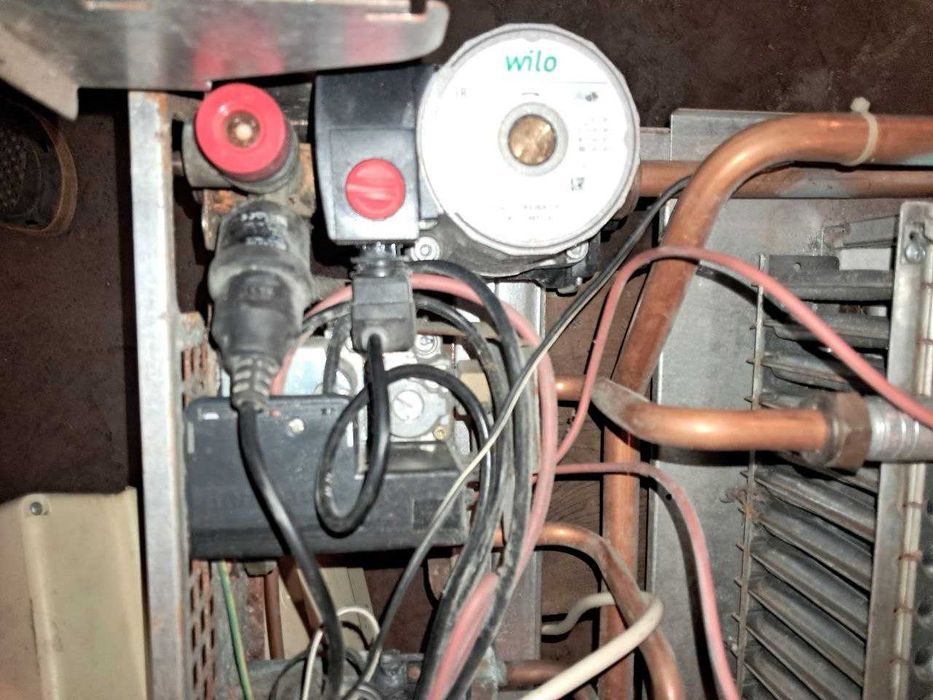 Продам двухконтурный газовый котёл Радиант 24 на детали.