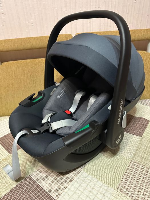 Автокрісло,  MAXI-COSI Pebble 360