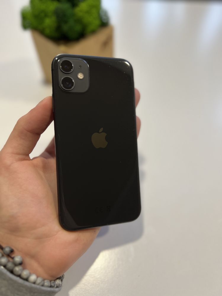 (215$) Apple Айфон/Iphone 11 64gb Неверлок Black акб:92%