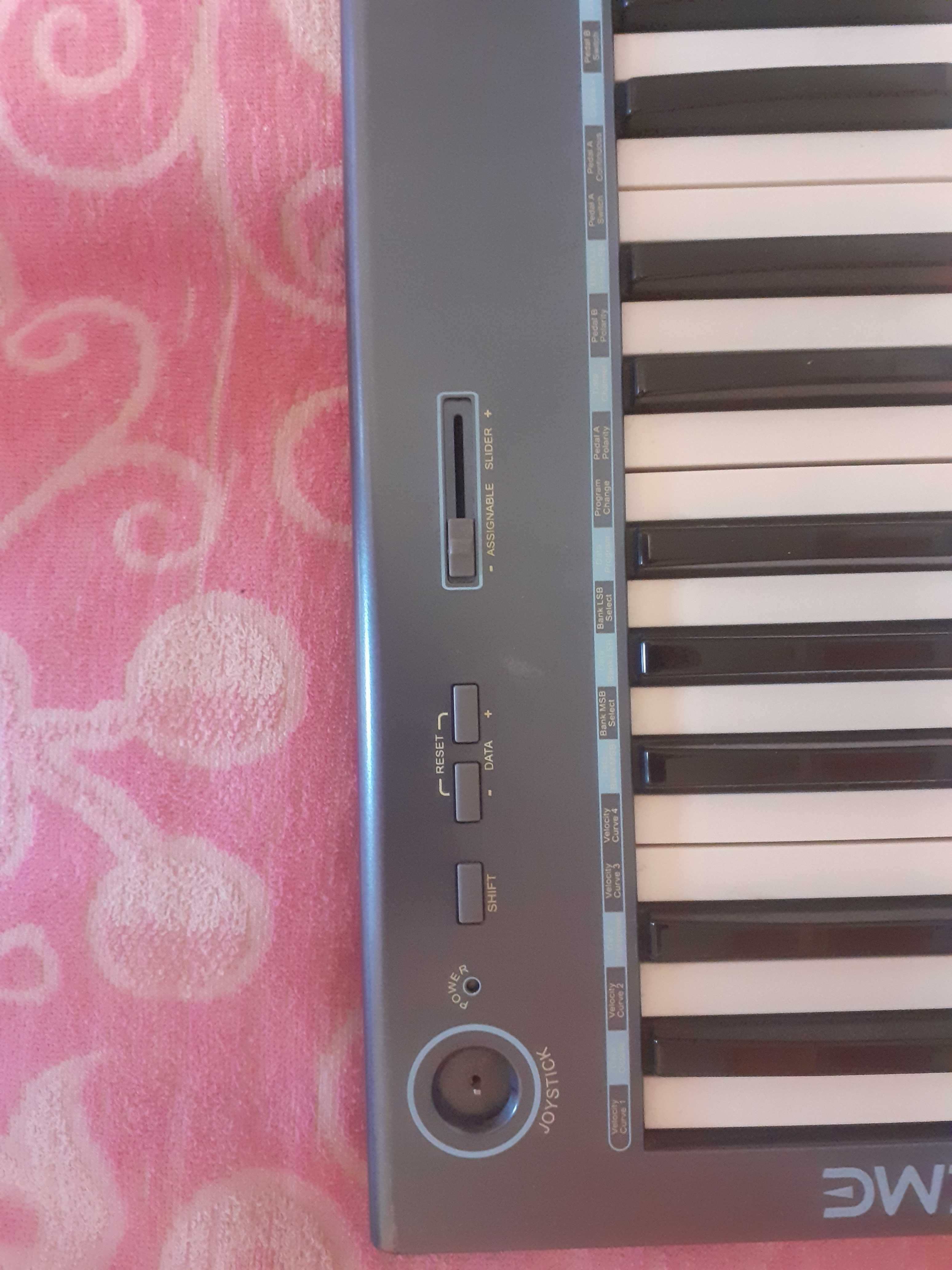 Мidi клавиатура CME M-Key V2 49 клавиш