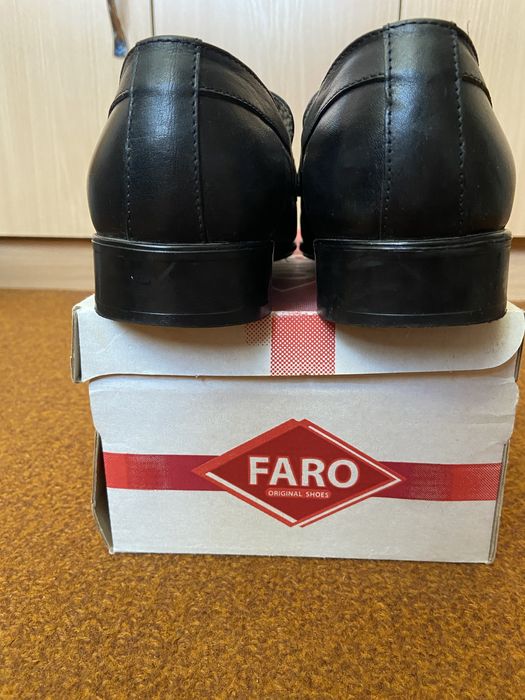 Чоловіче взуття вживане