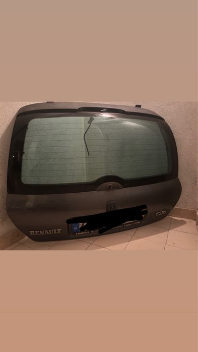 Tampa da mala renault clio 2