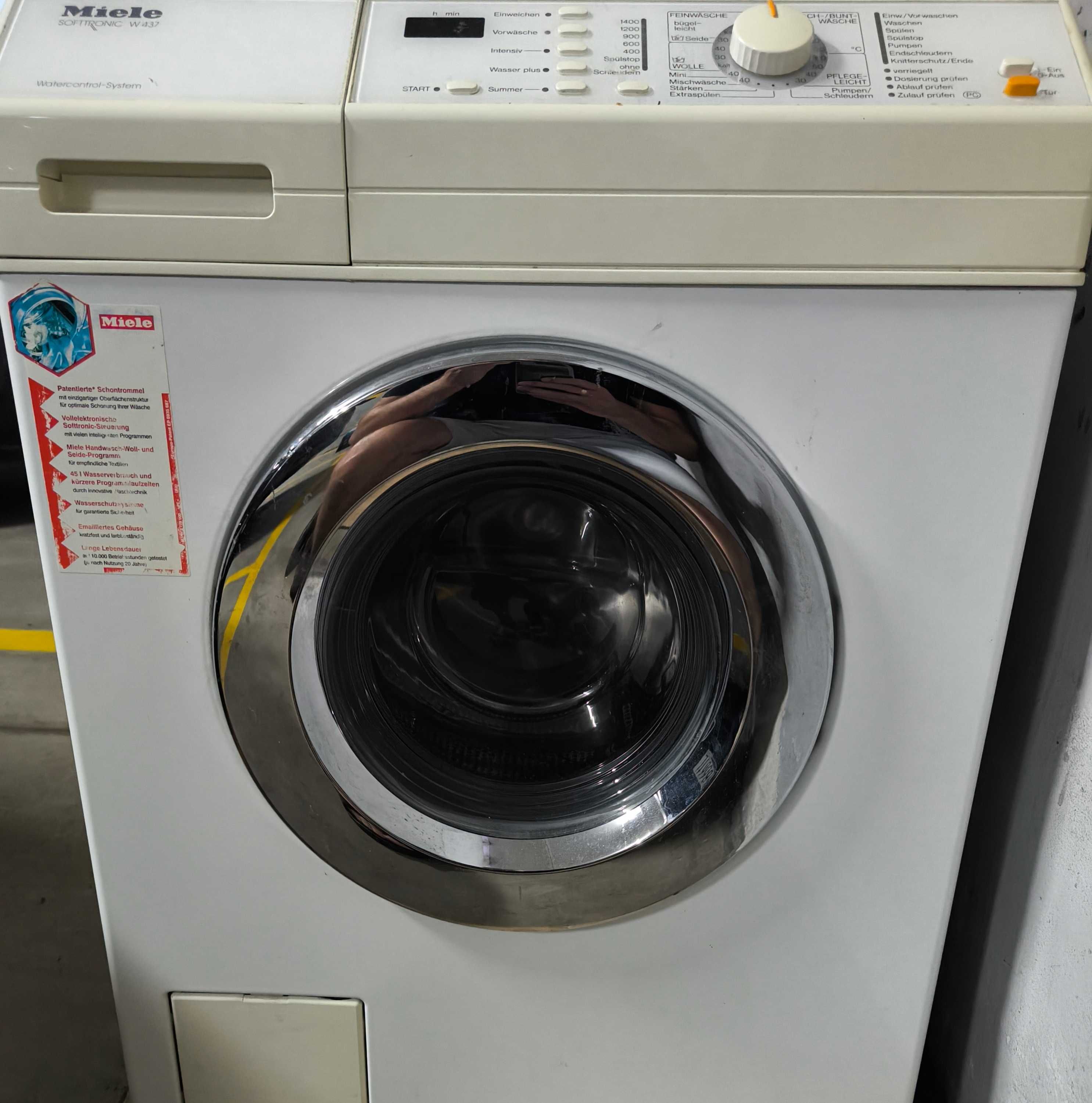 Pralka MIELE SOFTTRONIC W437 uszkodzona do naprawy lub na części