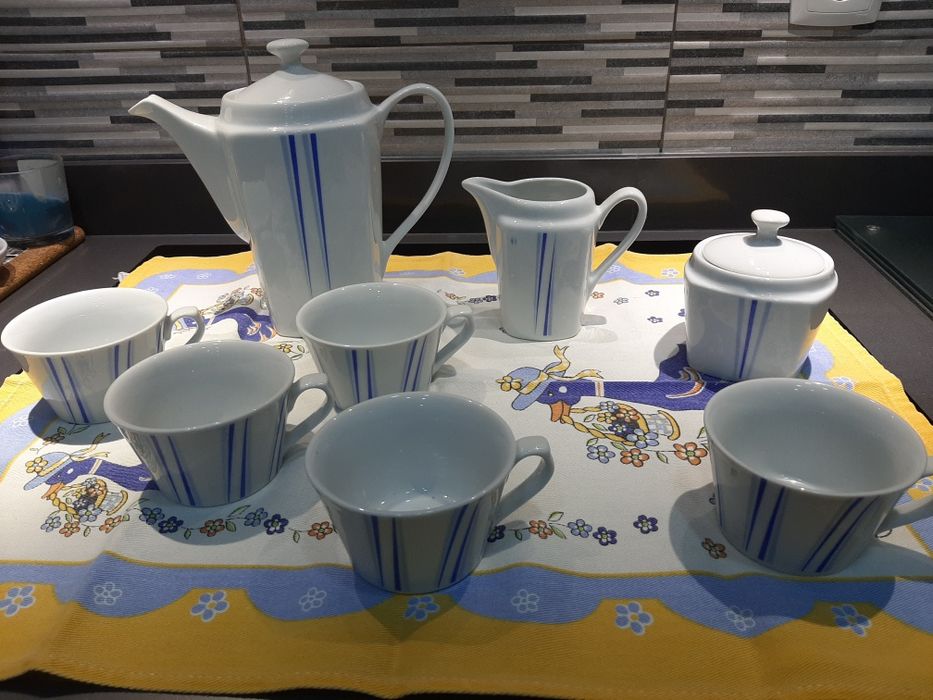 Vende se conjunto de chá