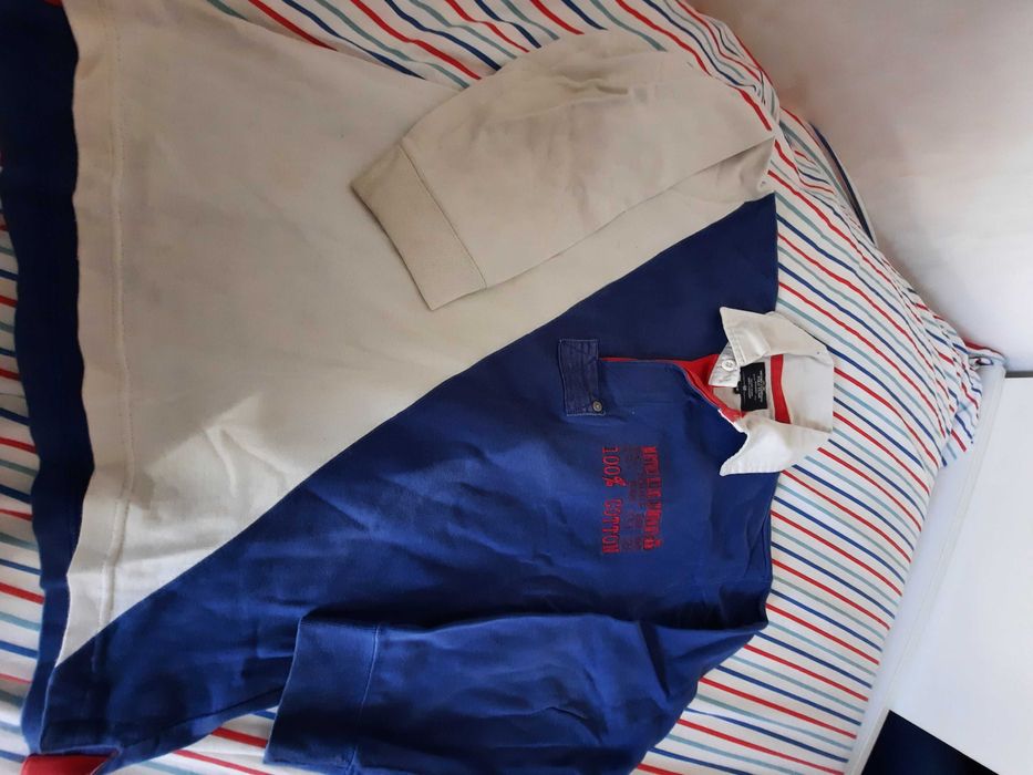 Polo da metro de menino