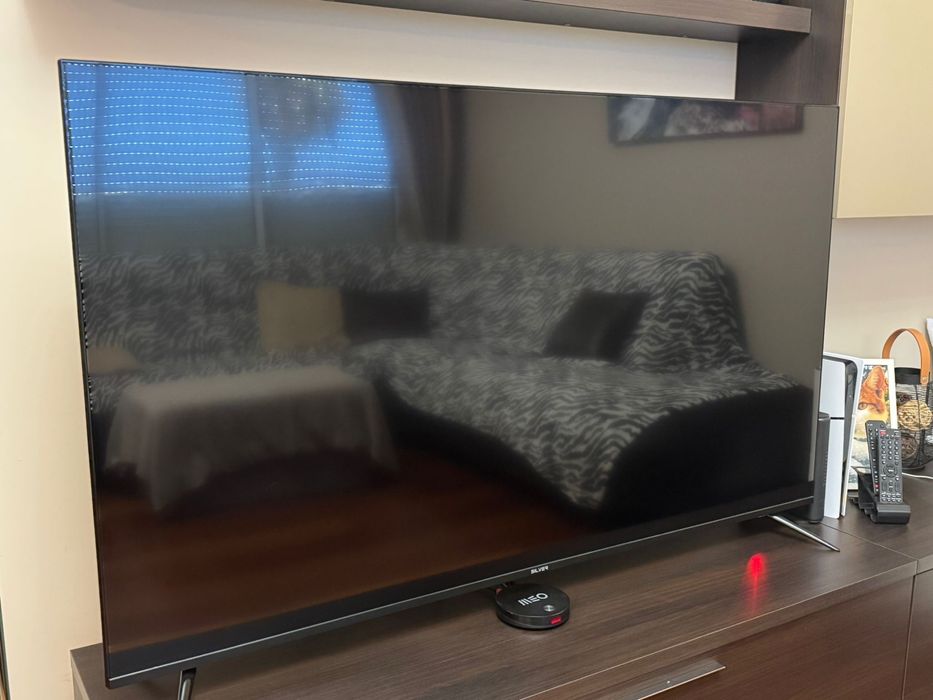 Smart TV Led 4K Silver 65’’