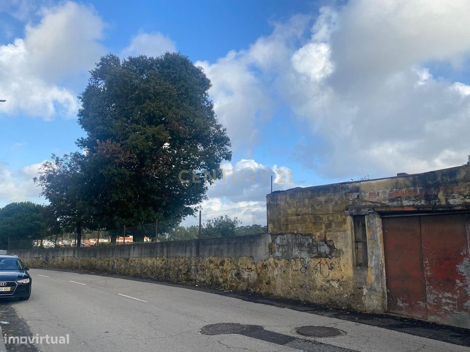 Terreno em Lourosa
