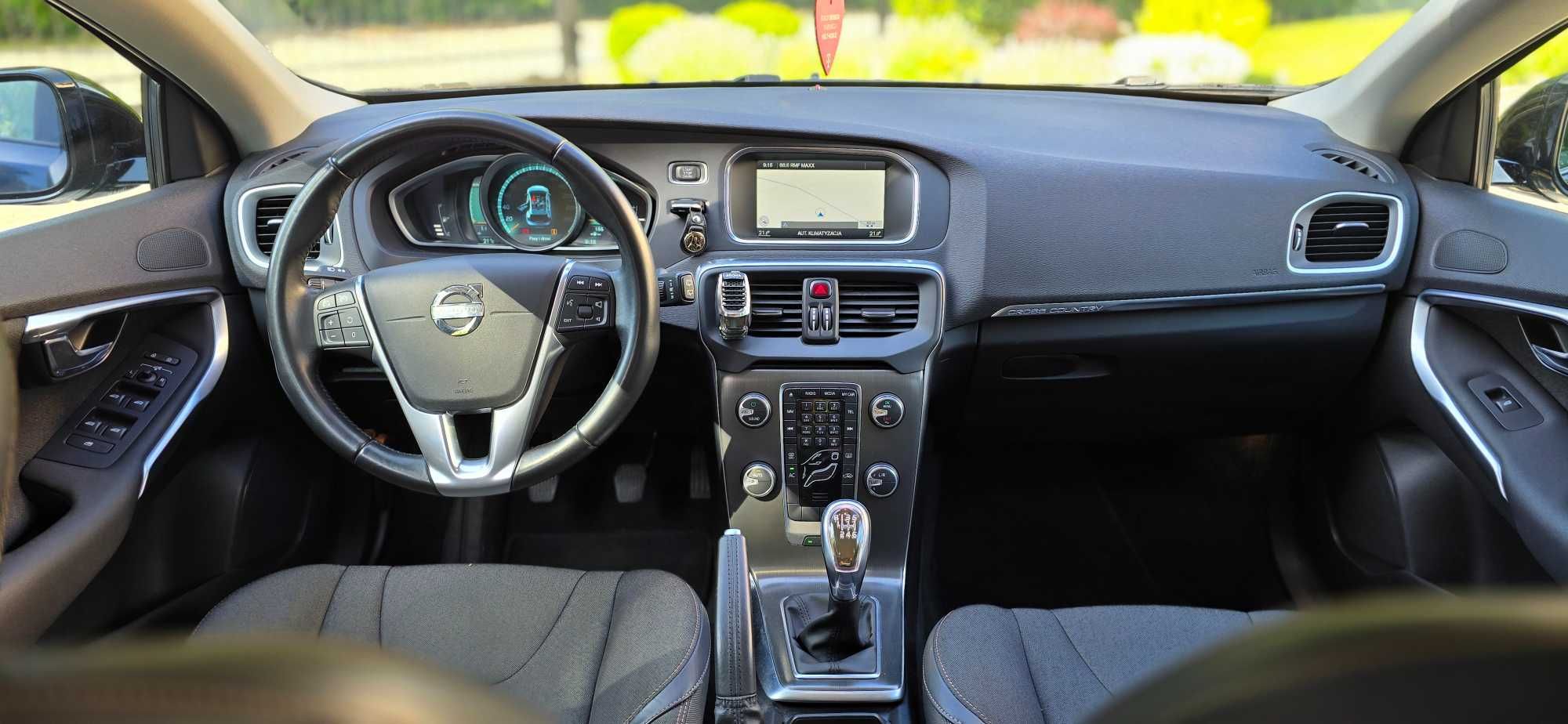 Volvo V40 CROSS COUNTRY 1.6 180KM 2014r. benzyna 54 tyś km - IDEALNY