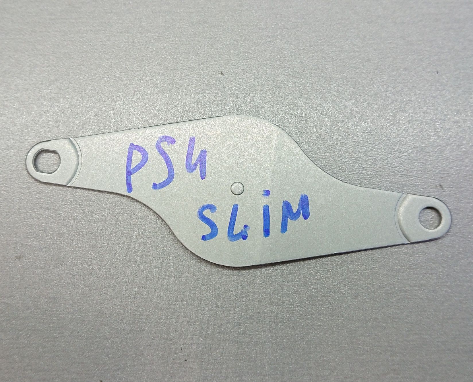 Прижимная пластина Sony PlayStation PS4 Slim / Fat. Под процессор