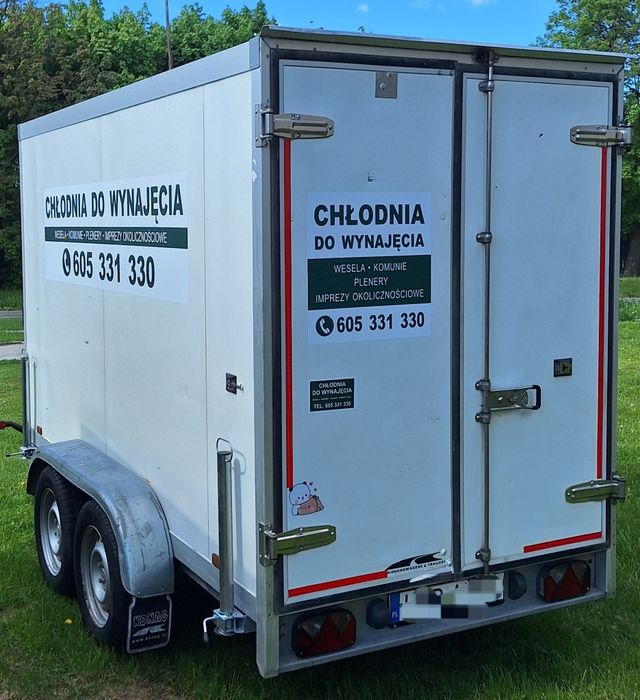 Wynajem chłodni przyczepka chłodnia wesele komunia mobilna