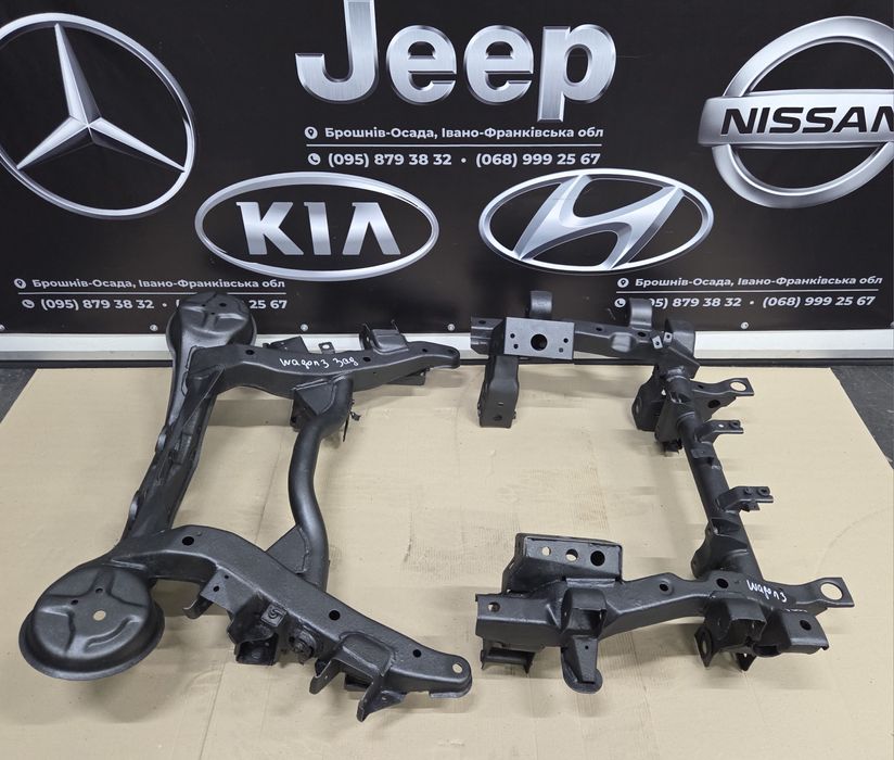 Підрамник балка Mitsubishi Pajero Wagon Паджеро 3 4 розборка