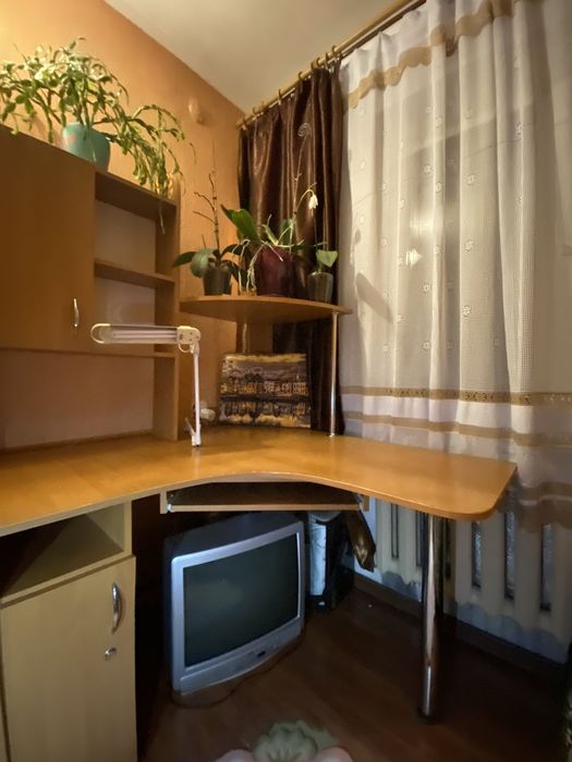 Комплект меблів для дитячої кімнати