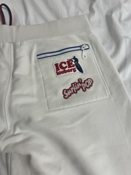 Мужской костюм Iceberg