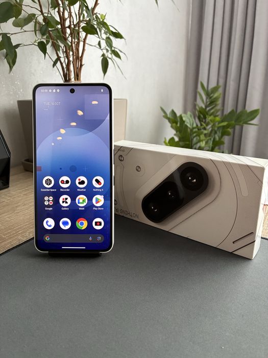 Смартфон Nothing Phone (3a) 8/128 - Чудовий стан, гарантія, аксесуари