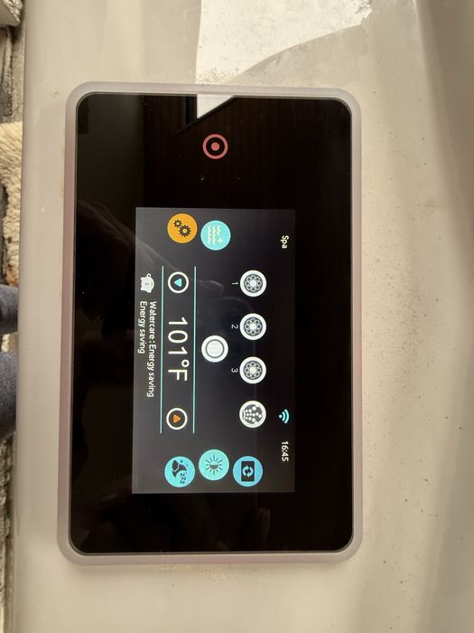 Wellis wanna ogrodowa - calo roczna 6 osobowa